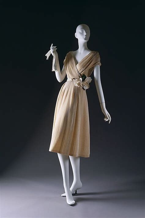 dior style dress 1950|christian Dior partie fine dress.